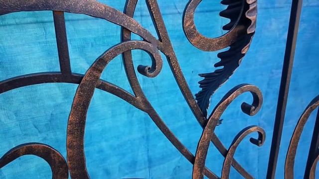 Прекрасные кованые ворота и калитка смотреть онлайн