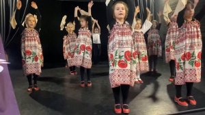 Генеральная репетиция / народный танец для детей 6-8 лет