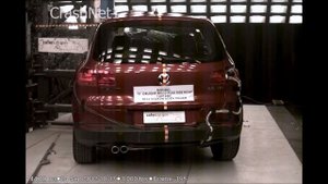 VW Tiguan | 2013 | Pole Crash Test | NHTSA High Speed Camera | CrashNet1