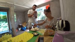 Собираемся на отдых с палатками Заехали на дачу за урожаем