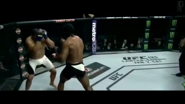 Кертис Блейдс vs Френсис Нганну Прогноз на бой! смотреть онлайн