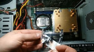 Установка кулера для 775/115X сокета на 1366 сокет.