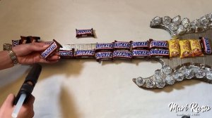 Подарок из конфет. Гитара из конфет своими руками. HANDMADE  - DIY