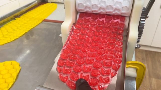 МАШИНА МОНПАНСЬЕ. НОВОГОДНИЙ АССОРТИМЕНТ РОЛИКОВ / DROP ROLLER MACHINE. CHRISTMAS CANDY
