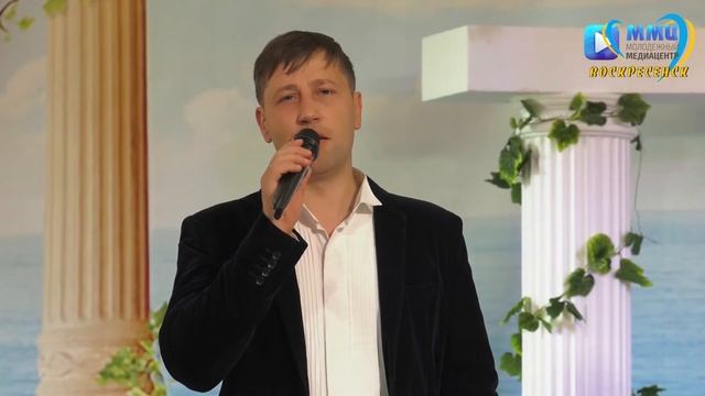 С Днём России! Поздравление от воскресенских вокалистов