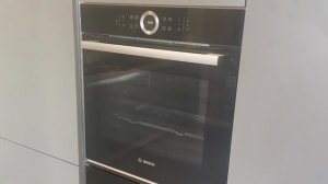 Духовой шкаф Bosch HBG633BB1, HBG633NB1