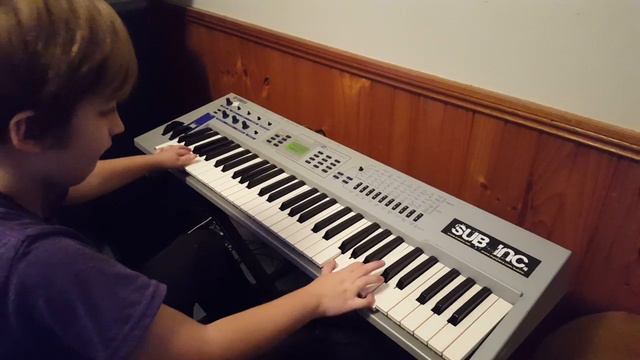 RUSH - MIDDLETOWN DREAMS (SECTION) PLAYED BY ZEN AGED 9 смотреть онлайн