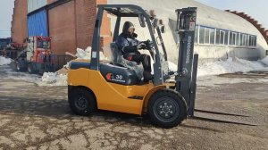 Вилочный дизельный погрузчик GOODSENSE FD30G-X12