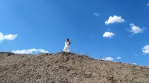 Молодая казачка. Фланкировка.