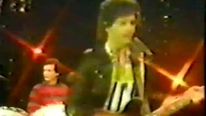 SLADE-JIM LEA-DUMMIES Miles out to sea