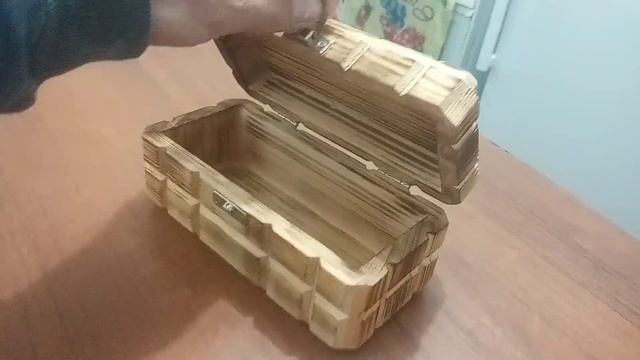 шкатулка- купюрница из дерева