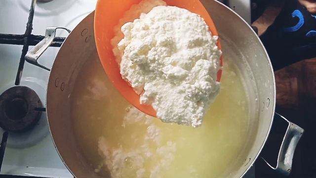 Бринза з молока та сироватці. (Адигейський) Найпростіший рецепт.