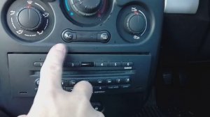 Clio 2005 -2014 how to remove factory radio + part numbers for adaptors.