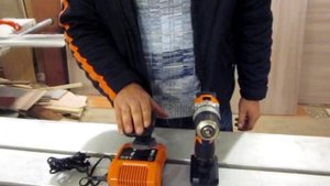 Обзор шуруповерта AEG