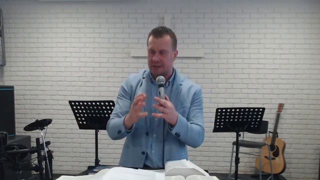 Пастор Дмитрий Сазонов. Тема: "Послушайте вы, богатые..." 05.02.23 г. смотреть онлайн