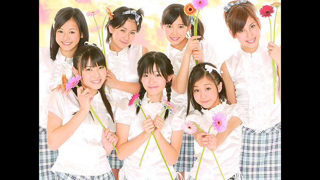 Erika Umeda, Chisato Okai & Kanna Arihara (°C-ute) - Bokura No Kagayaki