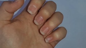 new neils/ делаю маникюр и покрытие гель лаком , сама себе в 13 лет