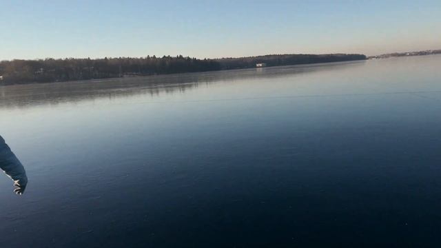 ПРОВАЛИЛИСЬ ПОД ЛЁД смотреть онлайн