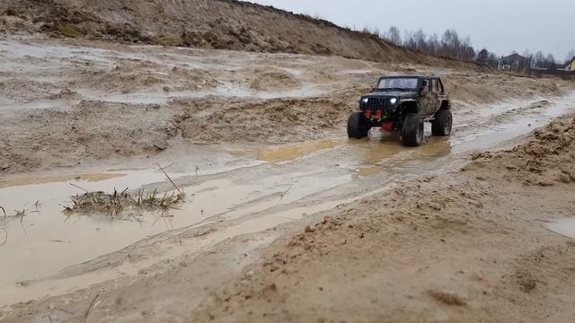 RC Truck 4x4 Mud racing - Jeep Wrangler JK Traxxas TRX-4
