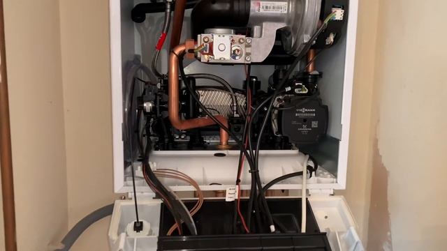 Combi Boiler Reviews - Viessmann Vitodens 100 Review - old and new