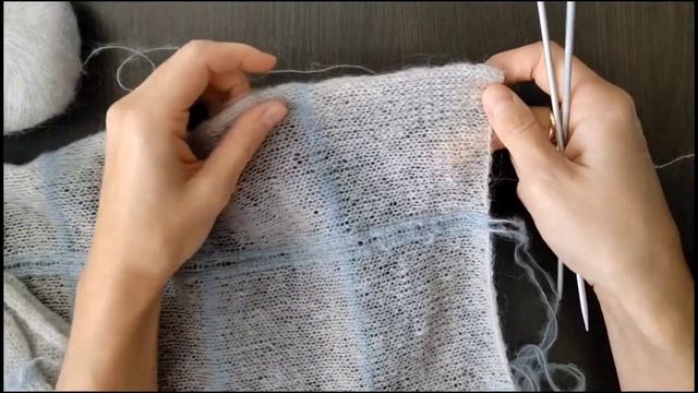 Экспресс мастер-класс по вязанию шарфа в клетку из мохера. Справится даже новичок!