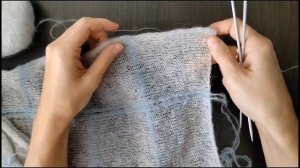 Экспресс мастер-класс по вязанию шарфа в клетку из мохера. Справится даже новичок!