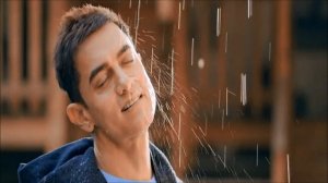 Aamir & Katrina - Raindrops keep falling on my Head