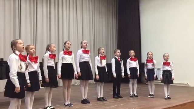 Вокальный ансамбль "Семинотки", Р. Бойко "Речная прохлада" смотреть онлайн