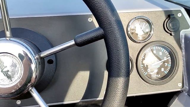 Волжанка 46 ФИШ MERCURY 60 4 такта. Скорость на разных оборотах смотреть онлайн