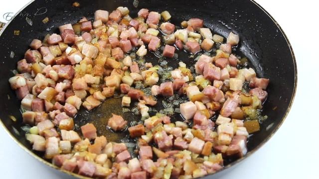 БЫСТРЫЙ СУП ИЗ ТОМАТНОГО СОКА/РЕКОМЕНДУЮ ПОСЛЕ БУРНОГО ВЕСЕЛЬЯ/ВКУСНО И ПРОСТО/ #МЕДВЕДЕВАРЕЦЕПТ