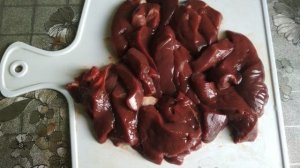 Гуляш из свиной печени с подливкой
