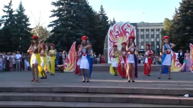 Селидово ТРК "Инфо-центр"Торжественный вечер выпускников 2019 года в г.Селидово. смотреть онлайн