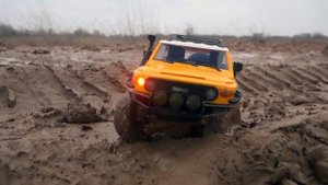 Пытались, но не удалось засадить в грязи FMS Toyota FJ Cruiser ... RC OFFroad 4x4