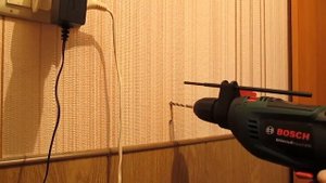 Дрель Bosch UniversalImpact 800.