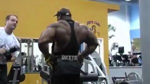 Декстер Джексон (Dexter Jackson) - тренировка спины !!!