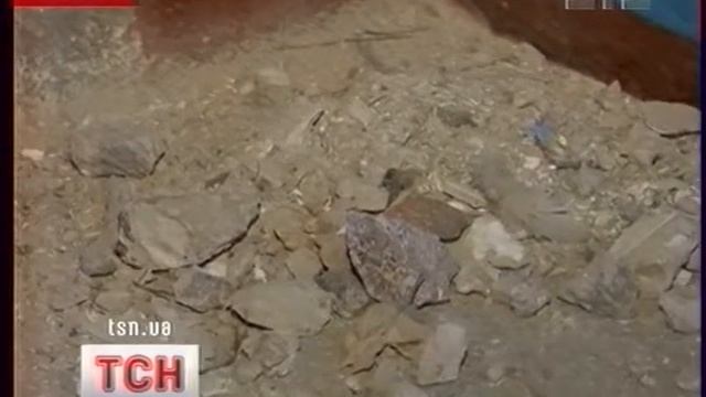 Химик-самоучка из г.Сумм подорвал свой подъезд 14.12.2009.mpg смотреть онлайн