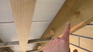 Подшивка свесов кровли софитами ч.2