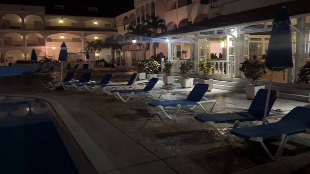 Starfish Cuatro Palmas Varadero Cuba @ Night