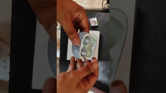 unboxing oppo enco air 2 pro & comparing with oppow31 #oppoencoair2pro #air2pro #oppo #tws #earbuds