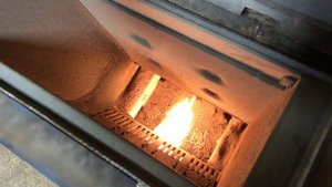 Пеллетная горелка ВС10/50Е (Общемаш) на твердотопливном котле Прометей-40 (аналог Buderus S111)