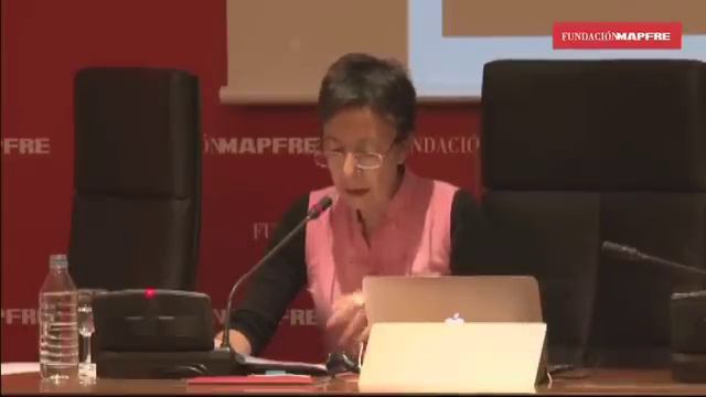 Bellas, fuertes y malas. Imágenes femeninas en el cine de ciencia ficción смотреть онлайн