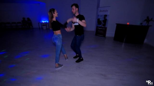 Jurgita & Hasan - Bachata Social Dancing [Eres (Bachata Version) - Gusi] смотреть онлайн