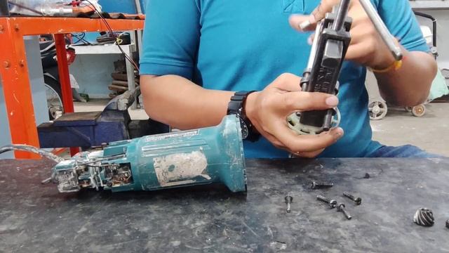 repair makita M9513 смотреть онлайн