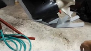 Защита для винта и редуктора ПЛМ Ямаха 9,9-15 (и аналоги). Резиновые уплотнения для крепления к АКП