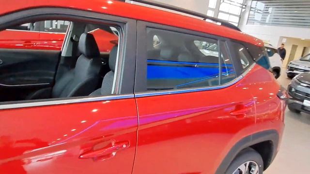 Зашёл в автосалон "Москвич", посмотрел цены и людей. Обстановка, как в музее смотреть онлайн