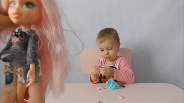 Кукла Братц с аксессуарами распаковка. Bratz  SelfieSnaps Doll- Cloe unboxing.