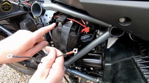 SAE Battery Connector - Easy Install - BMW R1250 GS & GS Adventure - Forget about the DIN Socket!