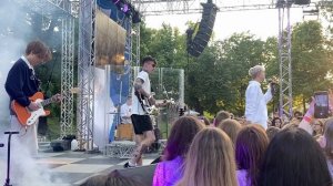 Танцуй. Ваня Дмитриенко