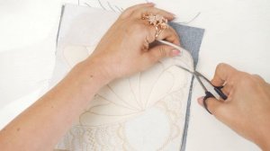 Урок 29 - Как вырезать аппликацию-трапунто из