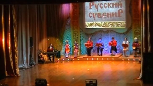 Сыплет черёмуха снегом.. смотреть онлайн